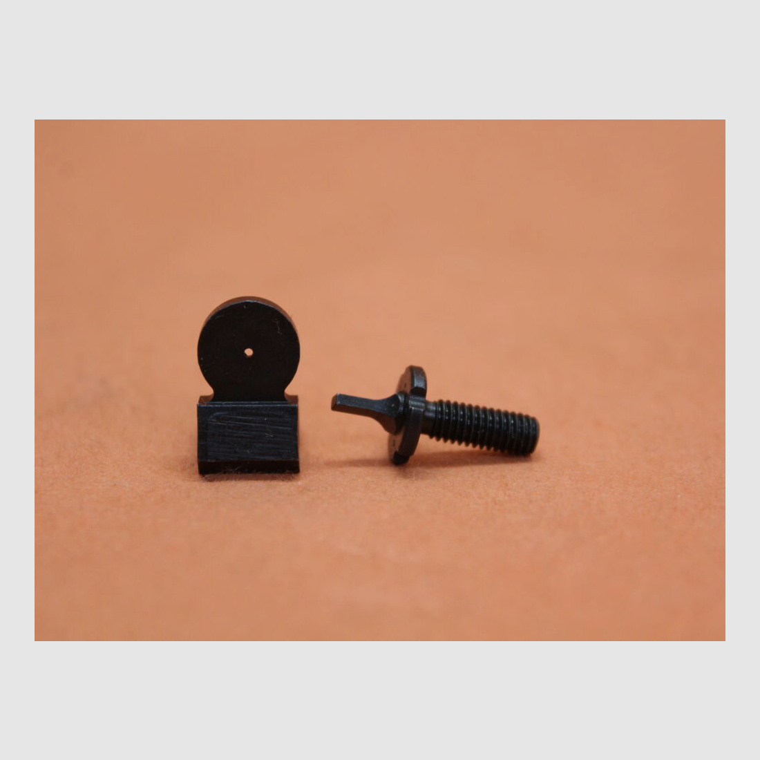 Oberland Arms AR-15: DCM fine sight set OA front sight post/rear sight aperture (front and diopter sight)