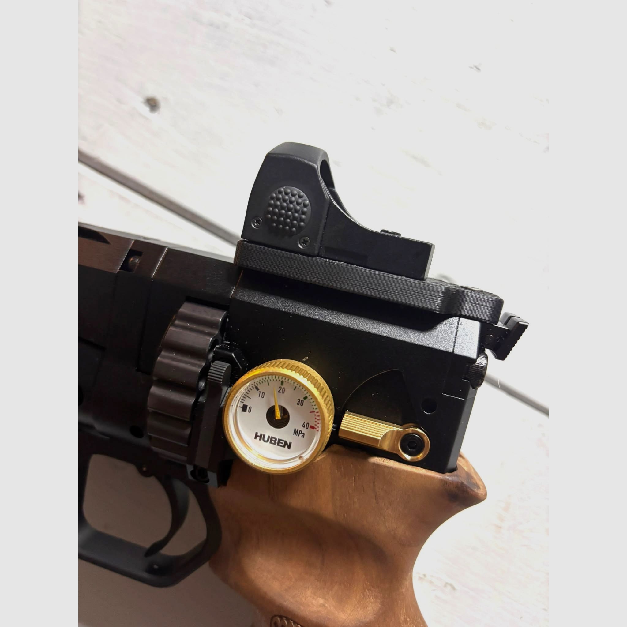 HUBEN GK 1 V3 en 5,5 mm o .22 Nuevo con súper accesorios PV 2400 €