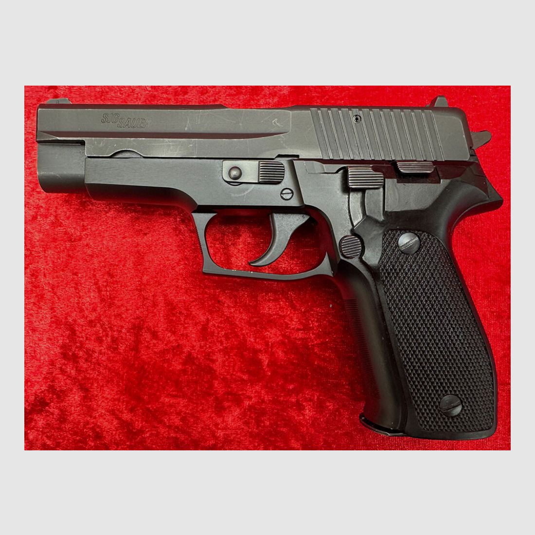 SIG Sauer P226