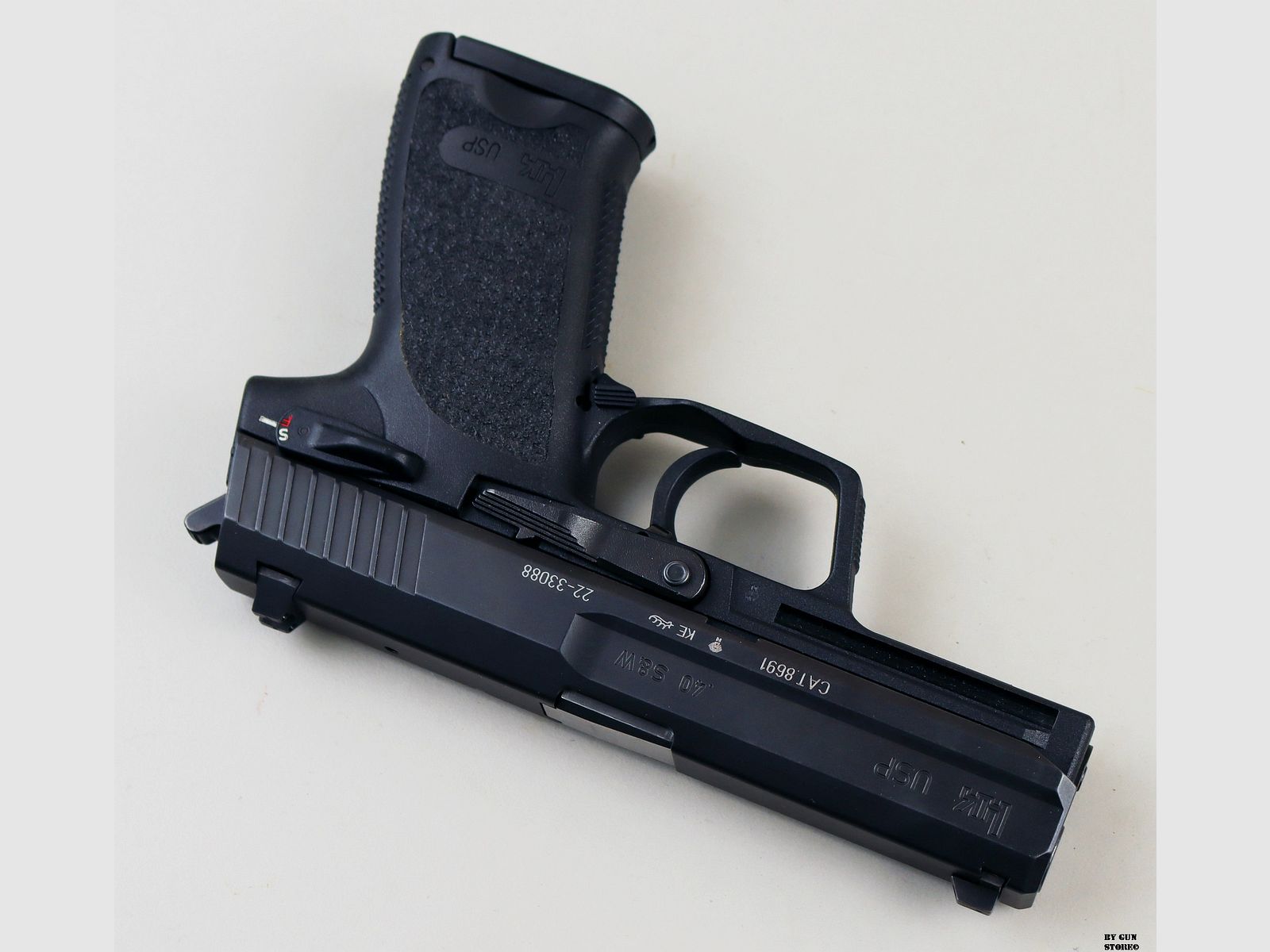 Pistola Heckler & Koch mod. USP cal. 40S&W matr. 22-33088, immagine 5 di 8