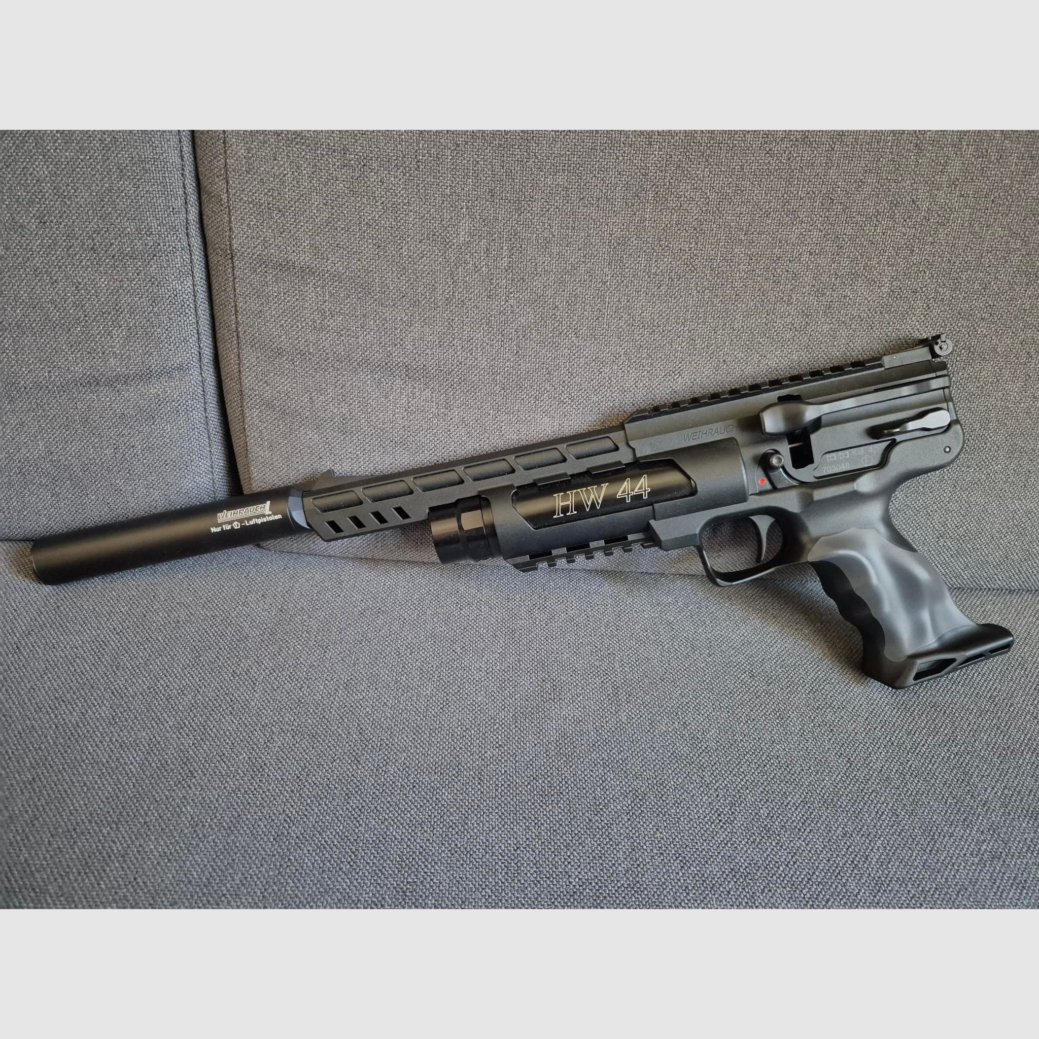 Weihrauch HW 44 mit Schalldämpfer