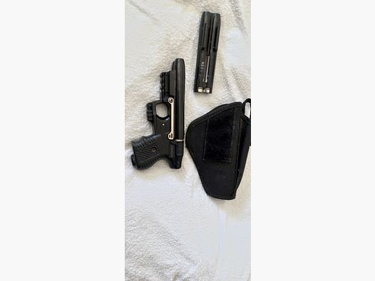 Piexon JPX 2 Gen1 Jet Protector animal defense device 7 m range with spare cartridge and holster like new