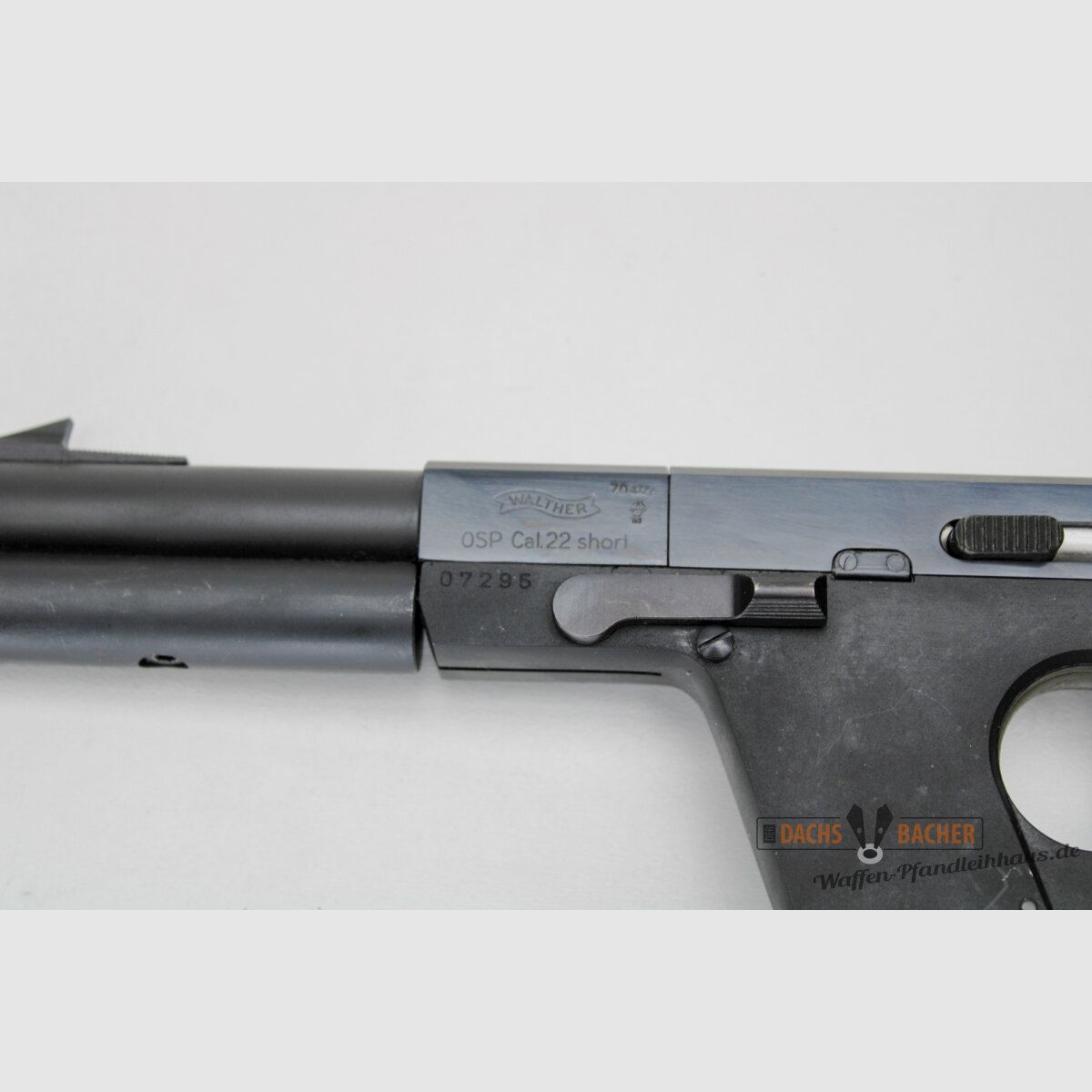 Pistole Walther OSP Kal. .22kurz Griff 80-90mm 2tes Magazin