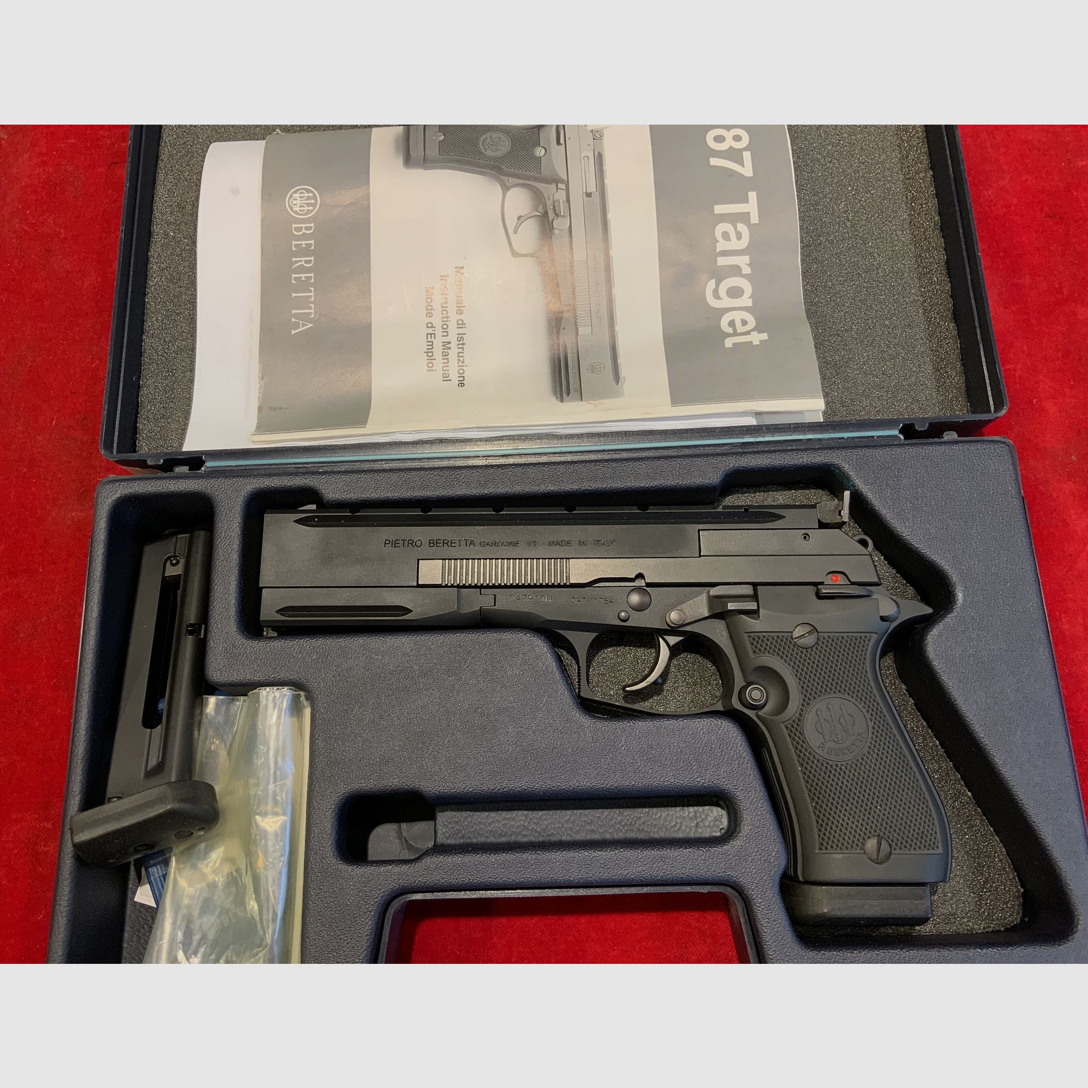 BERETTA PISTOOL, afbeelding 2 van 3