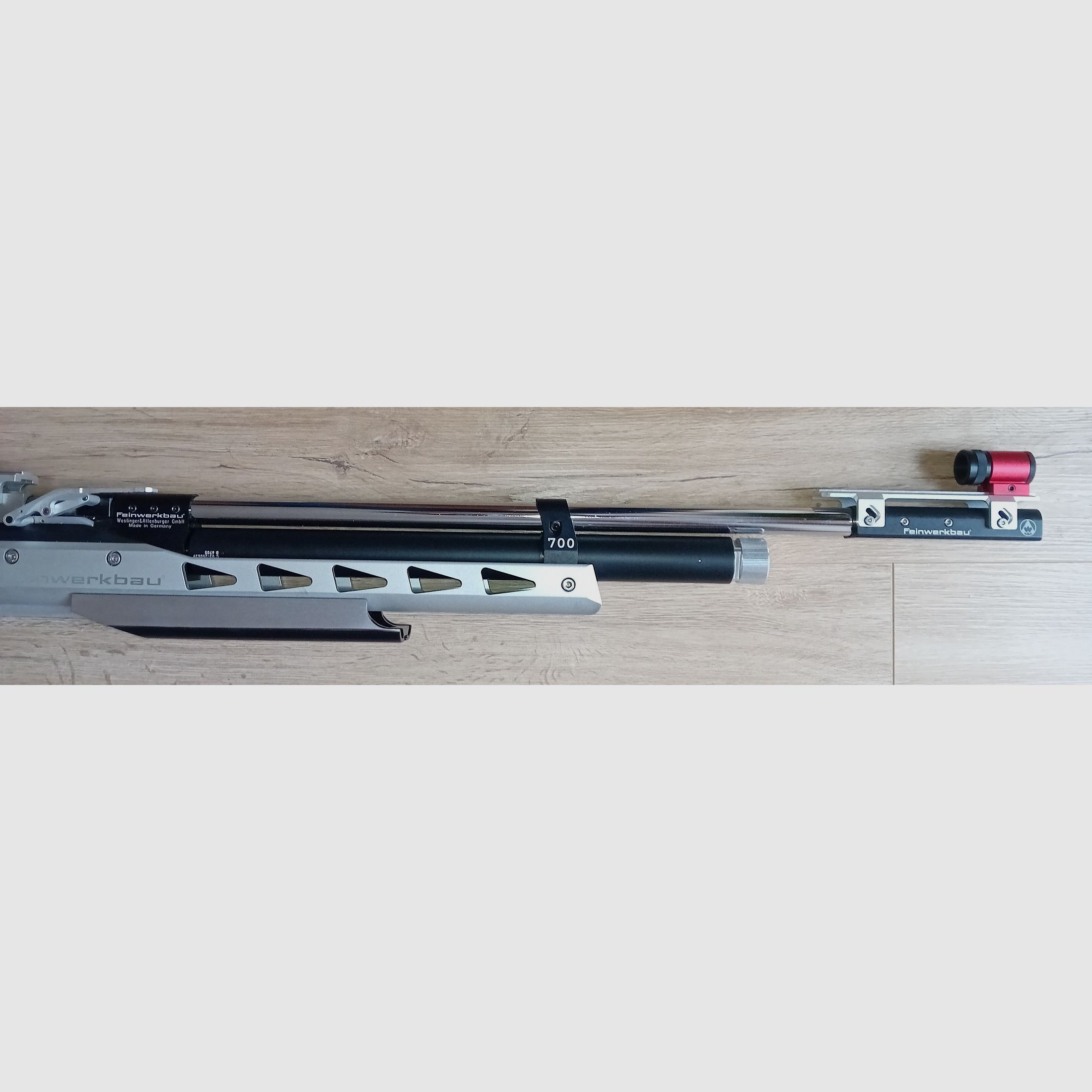 Press - Luftgewehr Feinwerkbau 700  ALU -  Rechts - Schaft