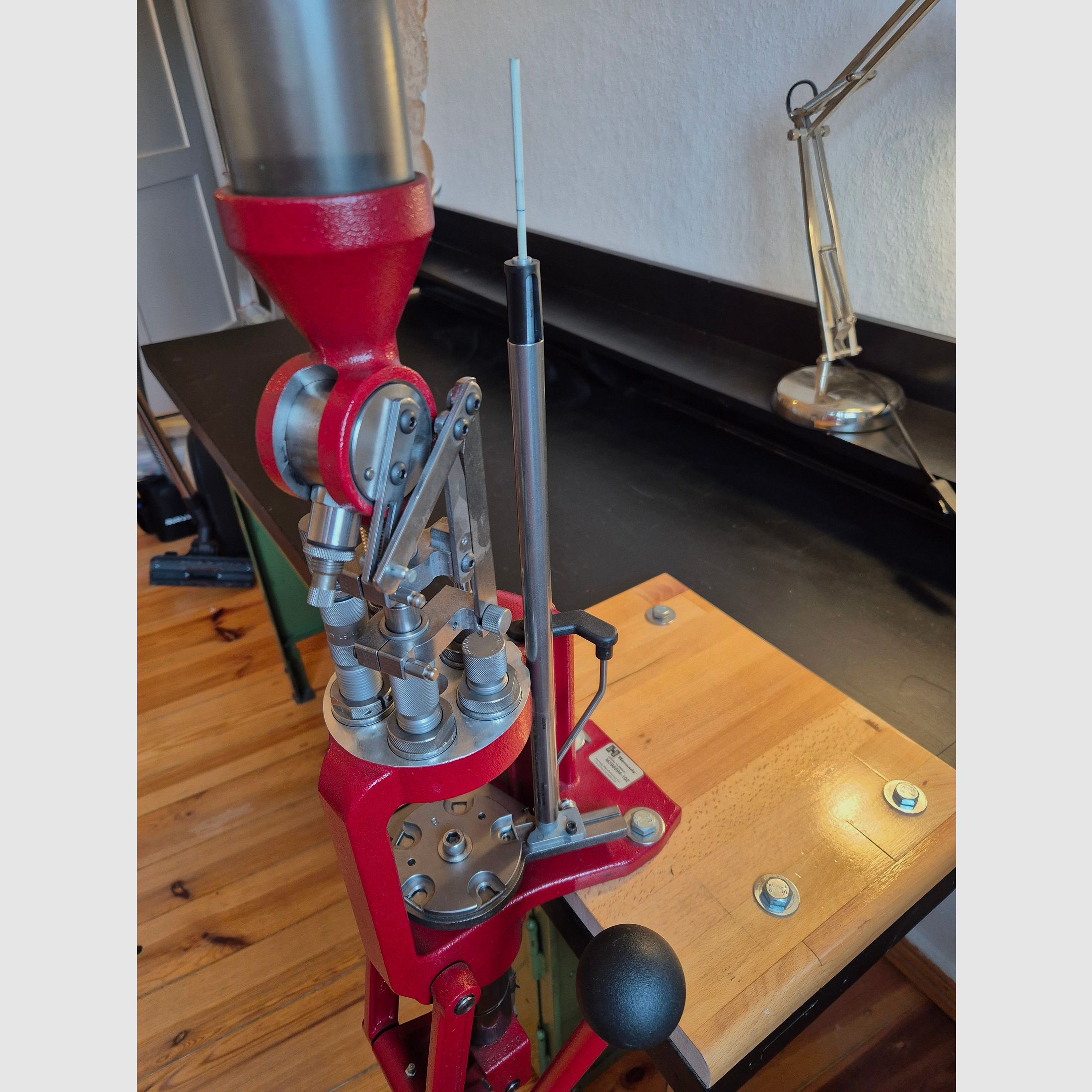 Hornady 5-Station Wiederladepresse Komplettset + massiver Tisch & Zubehör