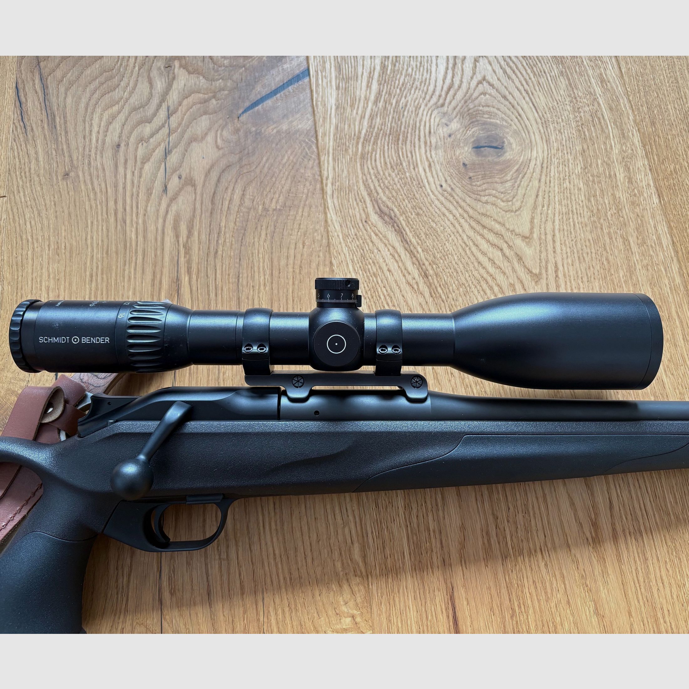 Blaser R8 Professional Success mit Schmidt & Bender 4-16x56 Polar neu