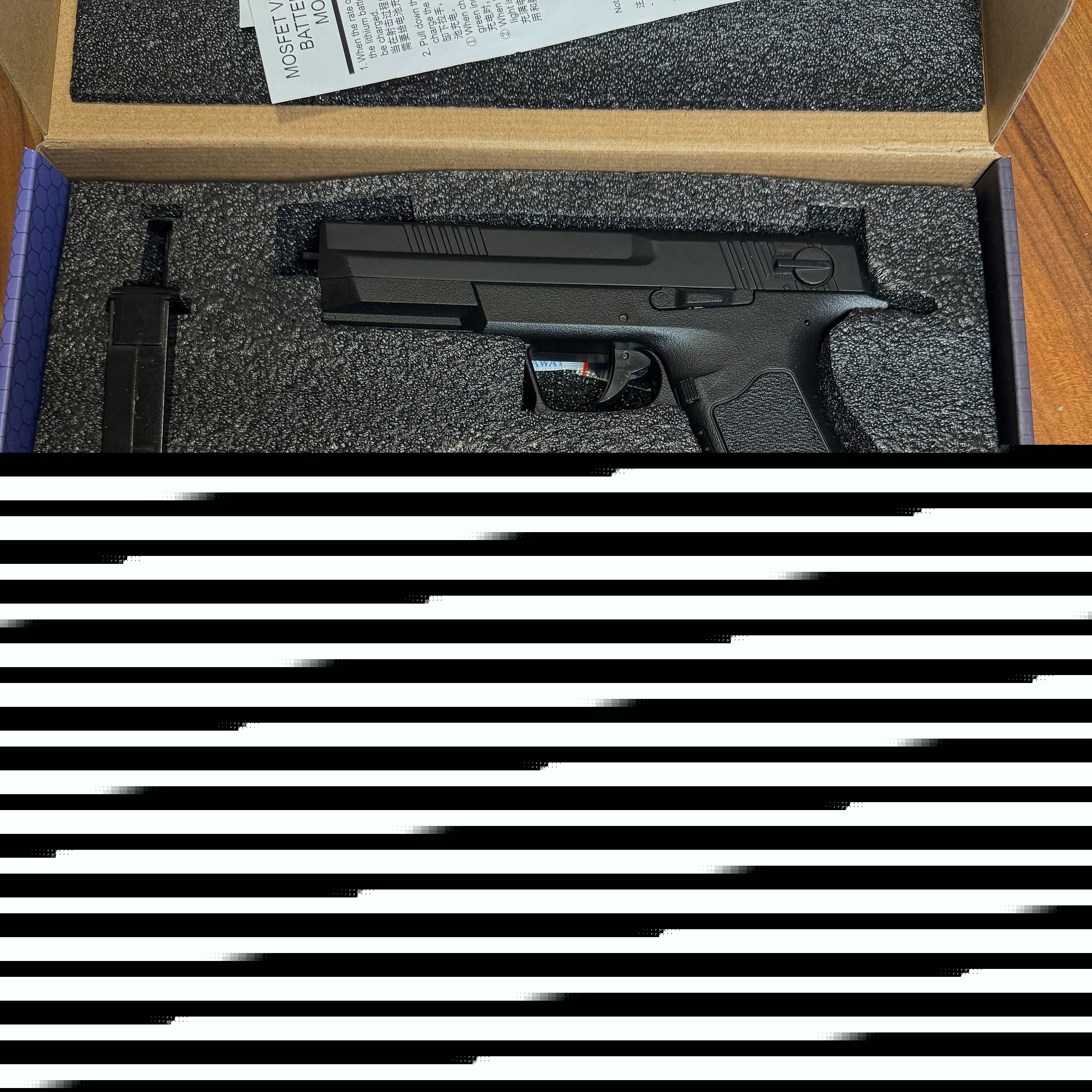 elektrische Cyma Airsoft Pistole <0,5 Joule mit Zusatz Magazin