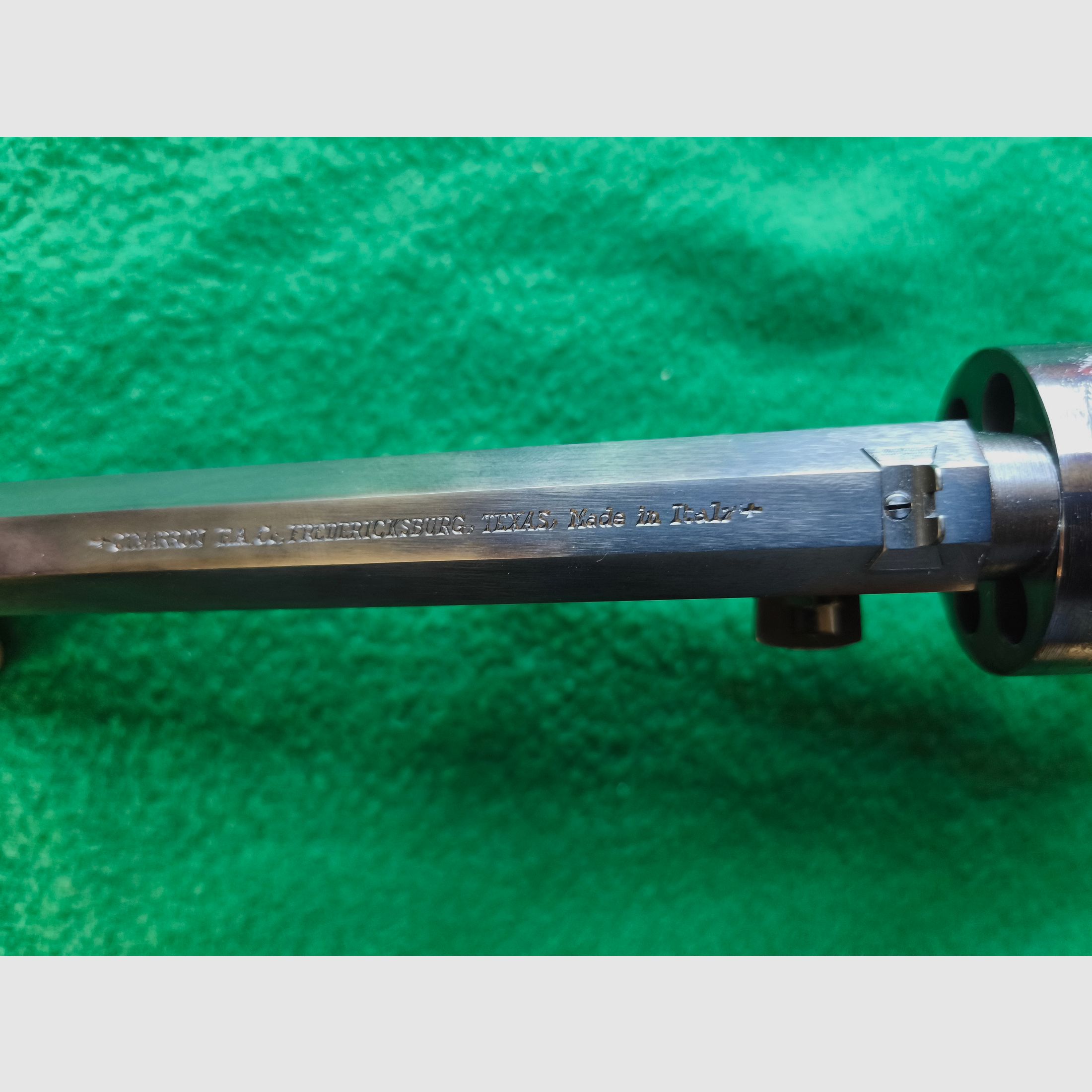 Western Revolver Hege Uberti
