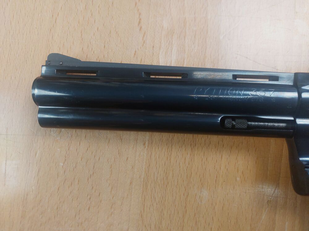 Colt, USA Python proof year 1962