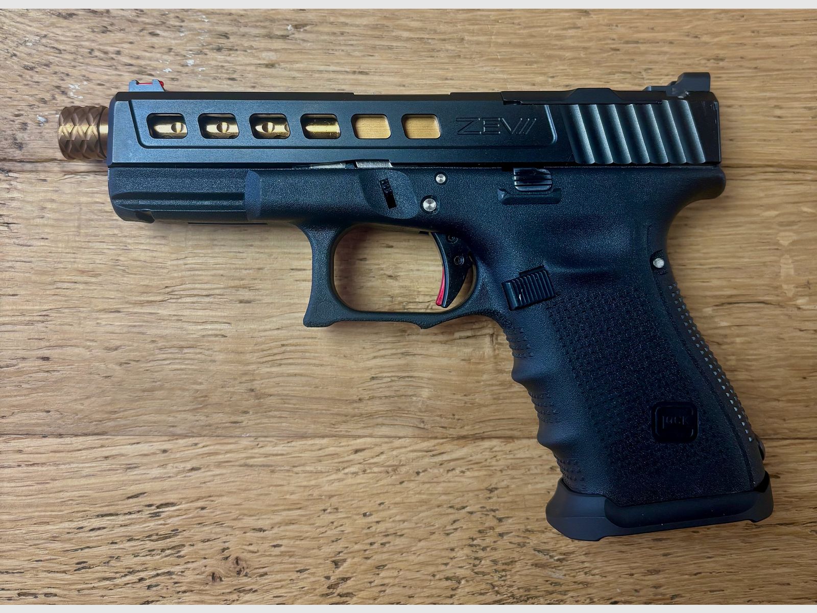 Glock 19 Gen. 4 ZEV überarbeitet / 9mm / OR / Match Abzug (1345)