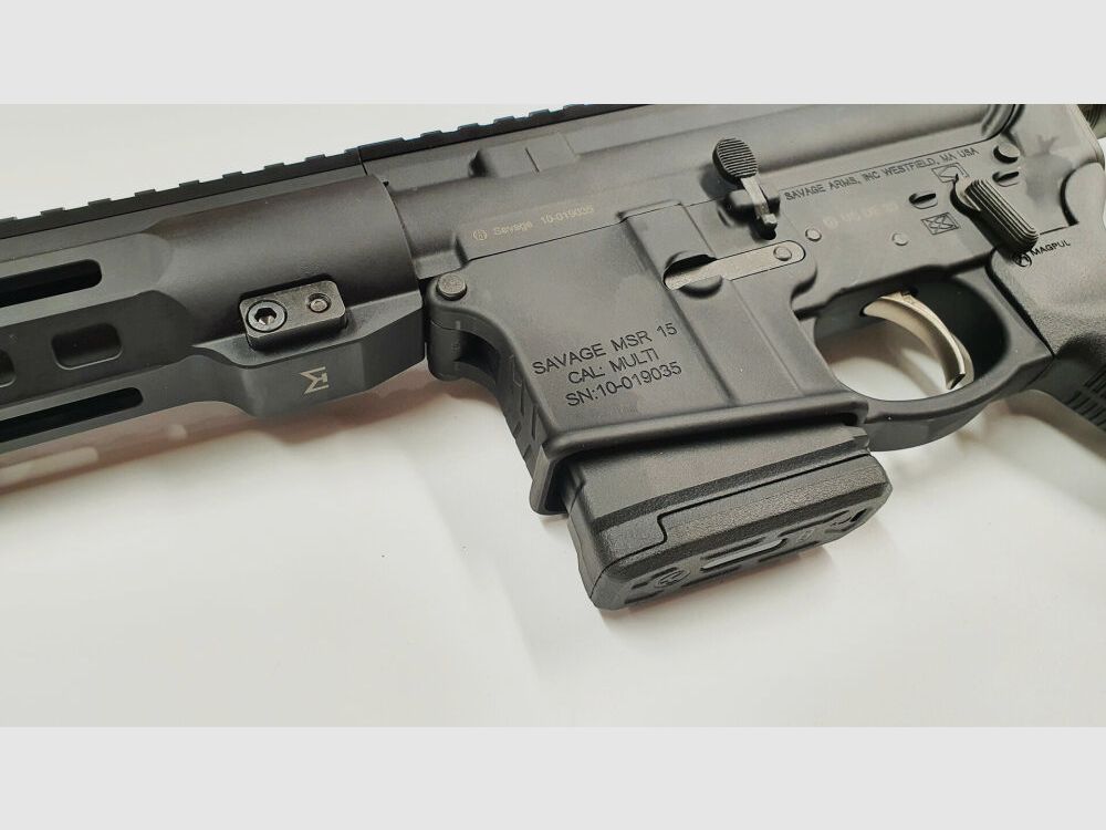 Rifle semiautomático Savage SAVAGE MSR15 RECON 2.0 cañón 16,75" / 426mm .223 Rem cargador de 10 disparos