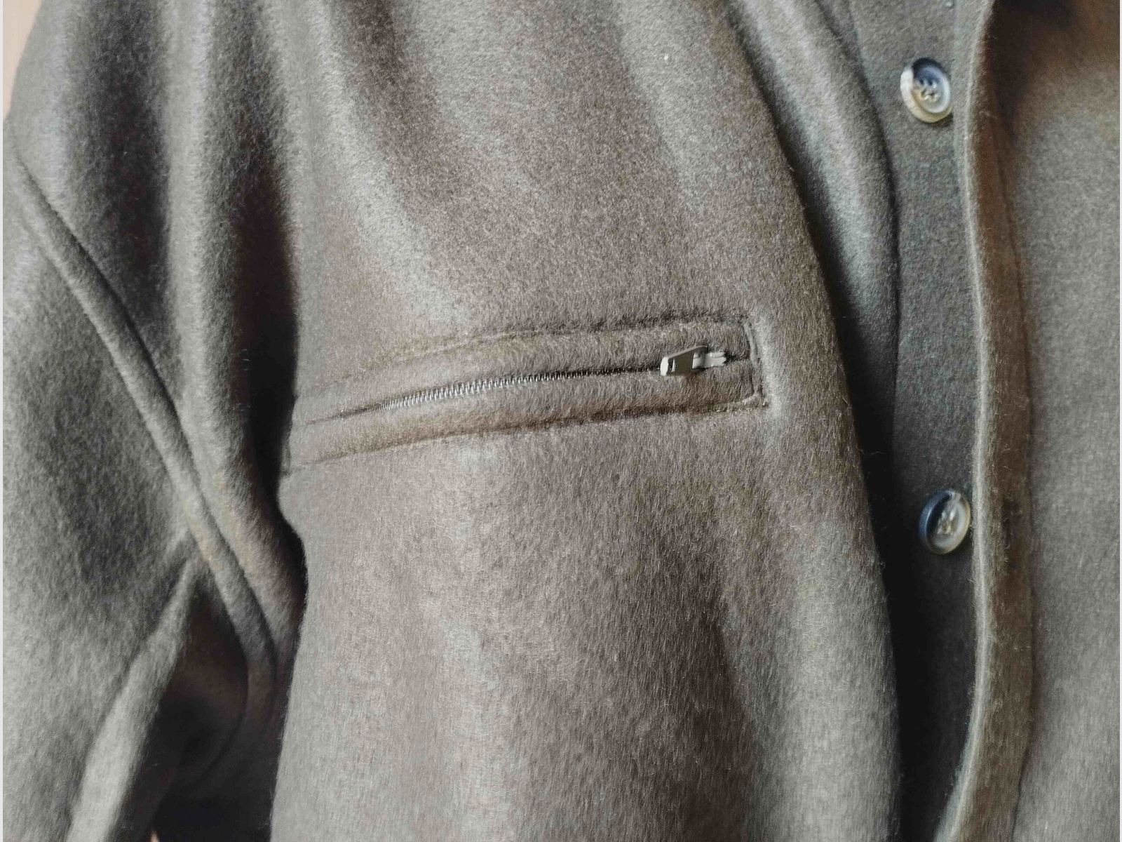 K2 Fleece Shirt Groen met 2 Zakjes Maat M, afbeelding 1 van 4