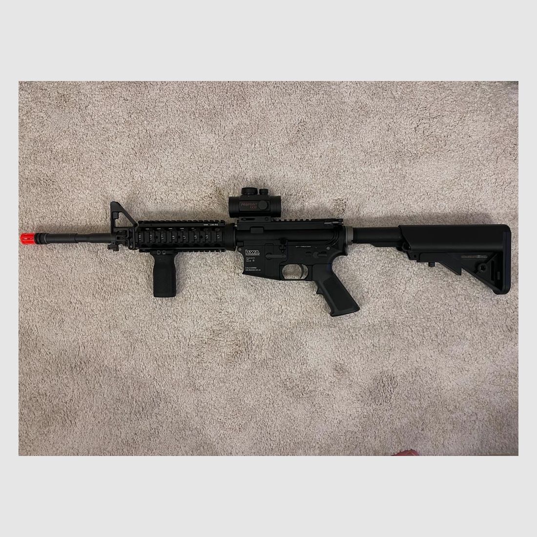 KWA LM4 RIS GBB – Neuwertig mit Red Dot, Tasche & Zubehör
