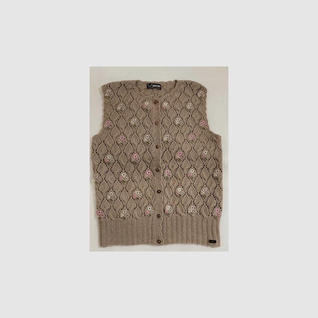 Pièce Gilet Tricoté à la Main avec Fleurs en Cachemire et Laine Mérinos Beige