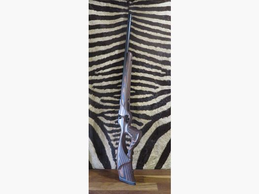 Carabina CZ 457 Thumbole cal.17HMR canna 52 cm varmint filettata 1/2×20