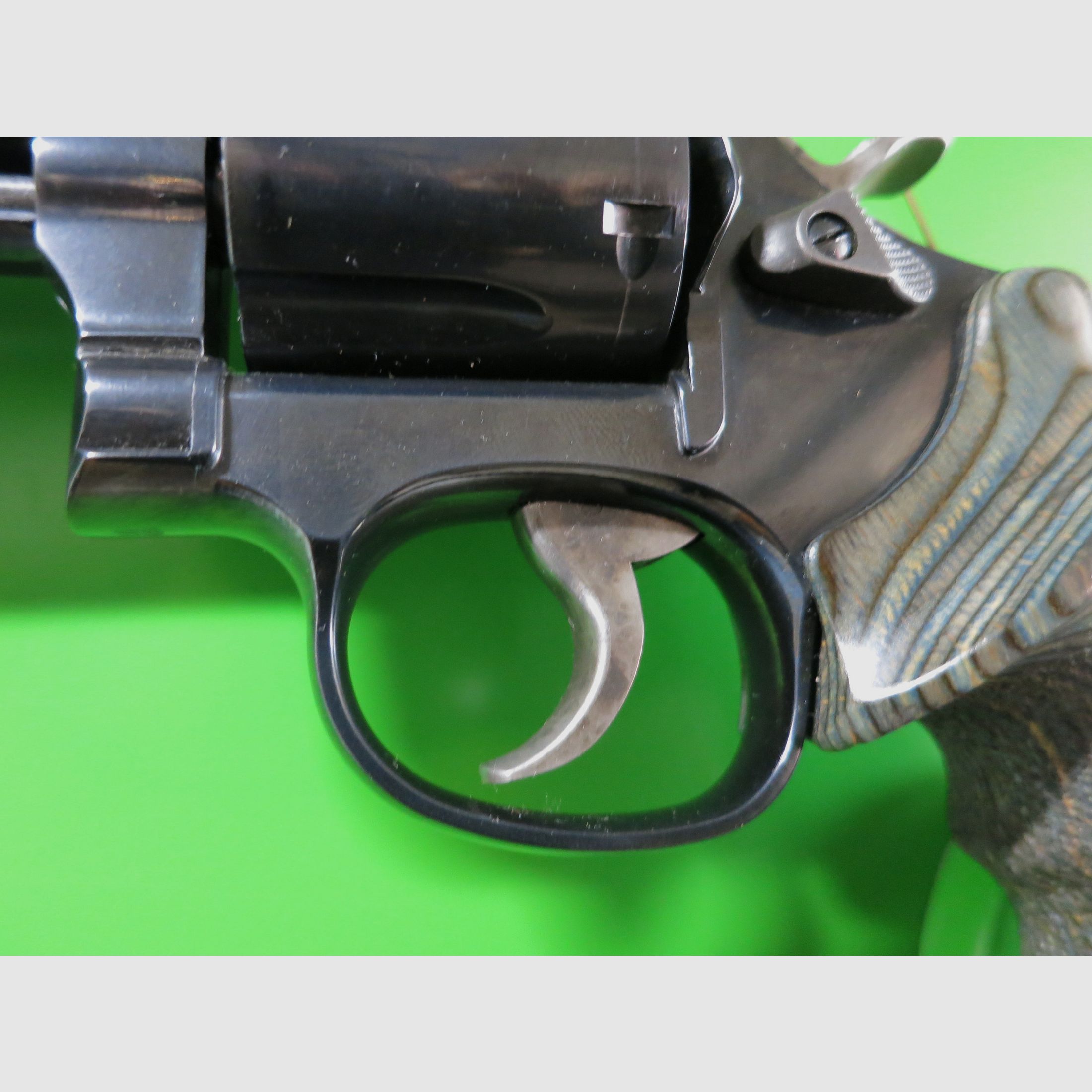 Revolver SMITH & WESSON Modello 586-5, Target Champion 6", Cal. 38/357 Mag, Blu Reale   #33-