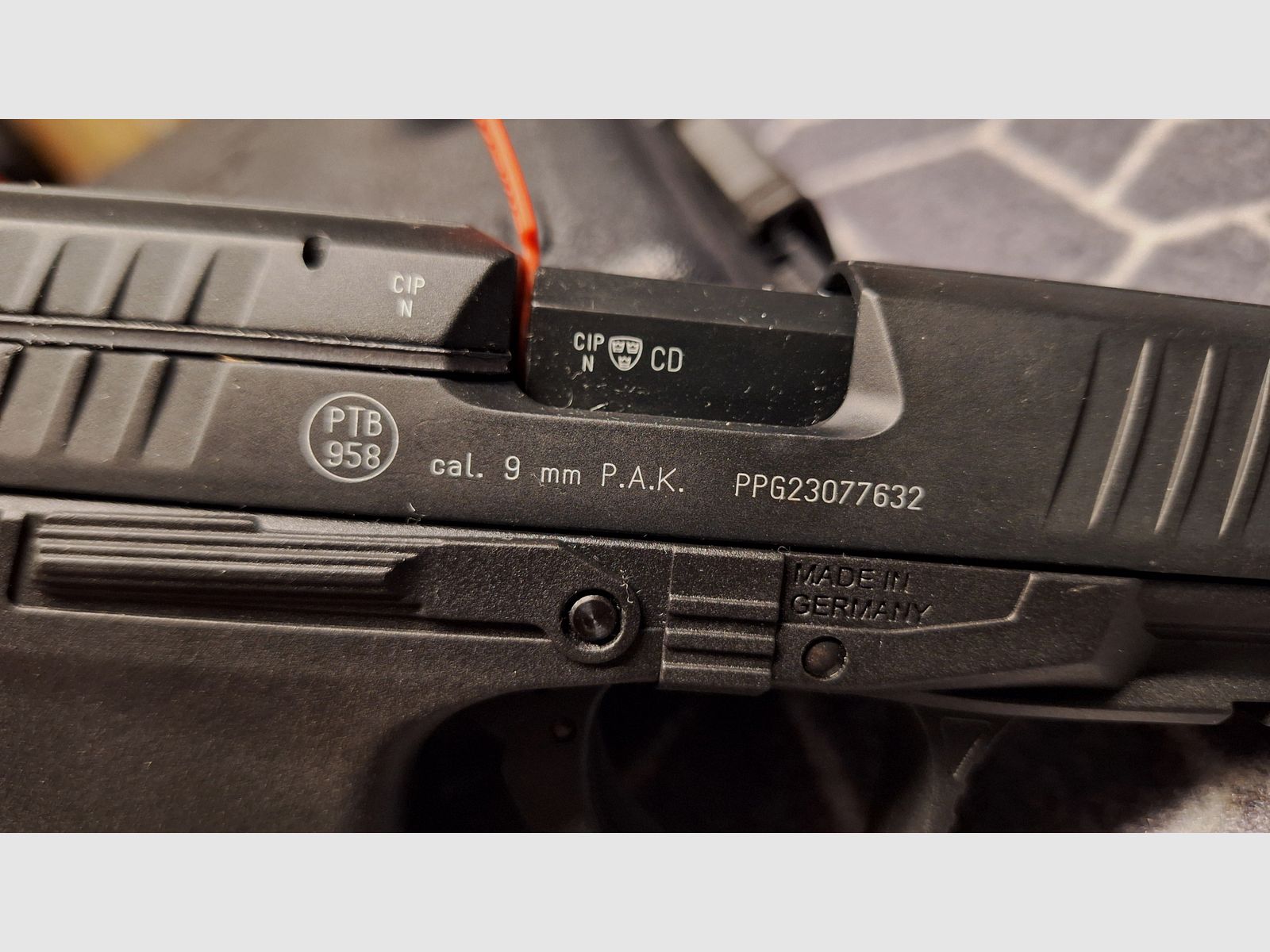 Walther PPQ M2 Schreckschuss Pistole 9mm P.A.K. schwarz NEU!