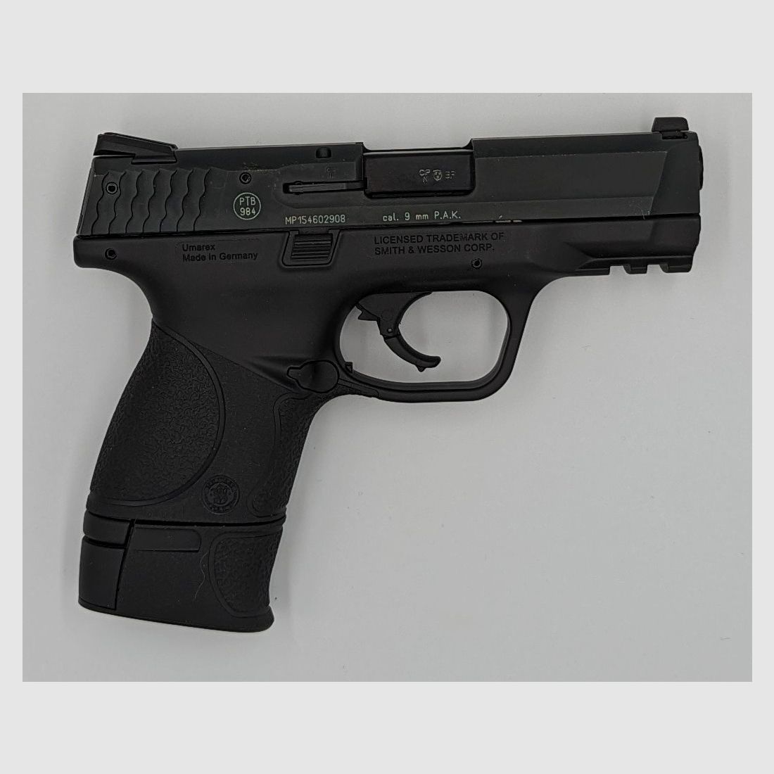 Schreckschusspistole Smith & Wesson M&P9c von Umarex – Neu & ungebraucht - cal. 9 mm P.A.K. 