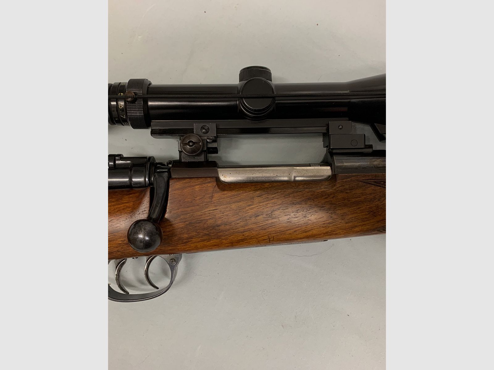 Repetierer - Voere 7x64 inkl. Montage und Optik tasco