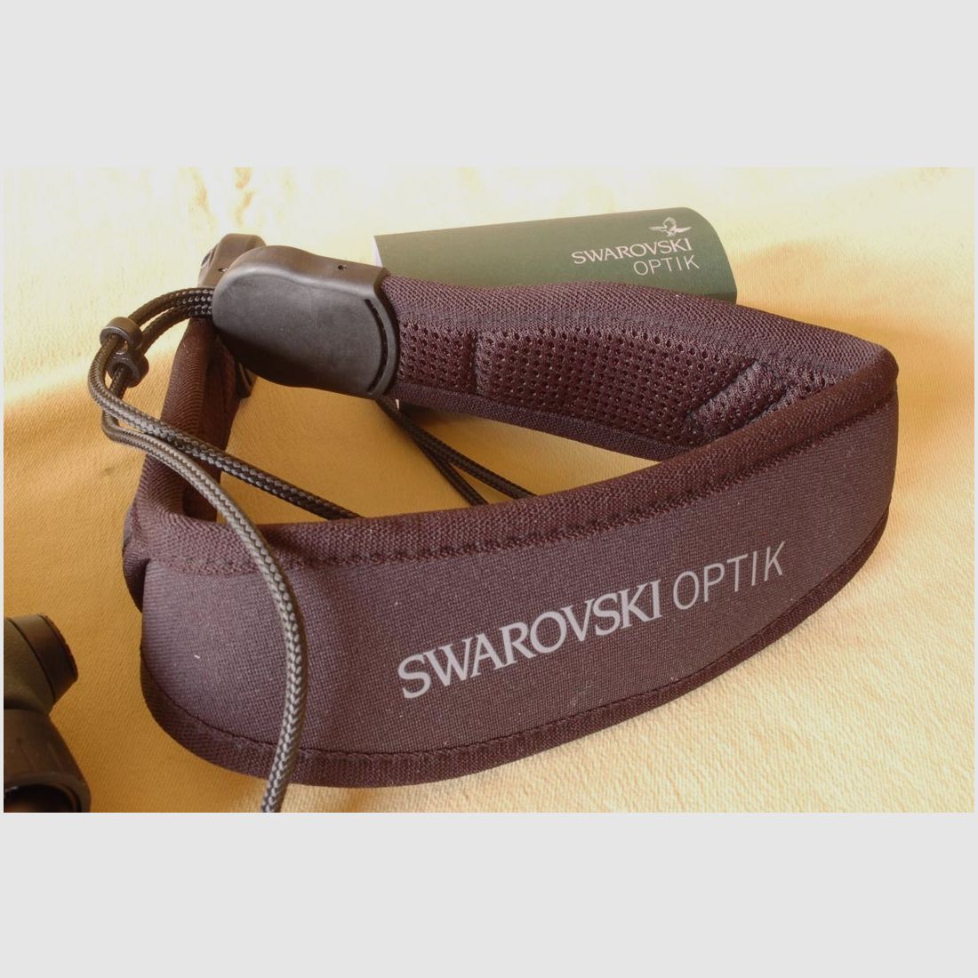 Swarovski EL Range 8x42 binoculars