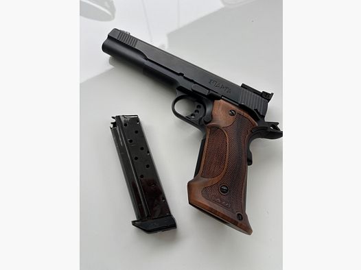 1 Pistole SPS Sparta 9 mm Luger