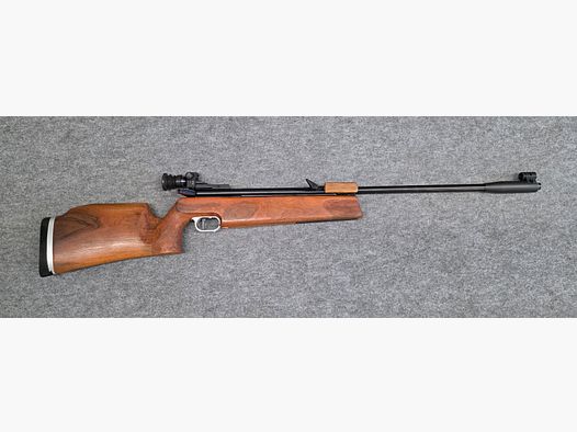 Match Luftgewehr Seitenspanner Walther LGR  sehr selten im tollen Zustand, kaum benutzt.