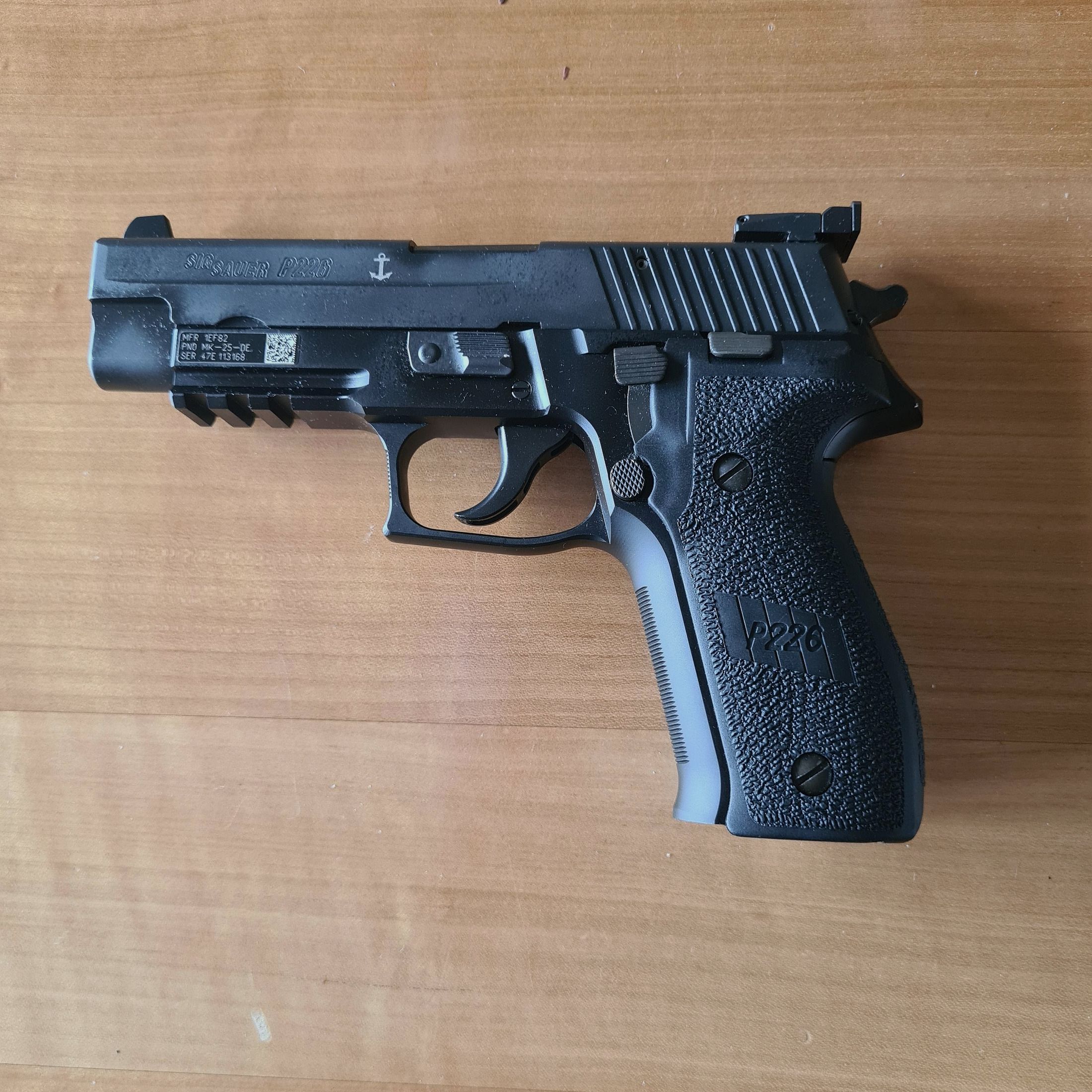 Sig Sauer P226 MK 25 Navy Seals