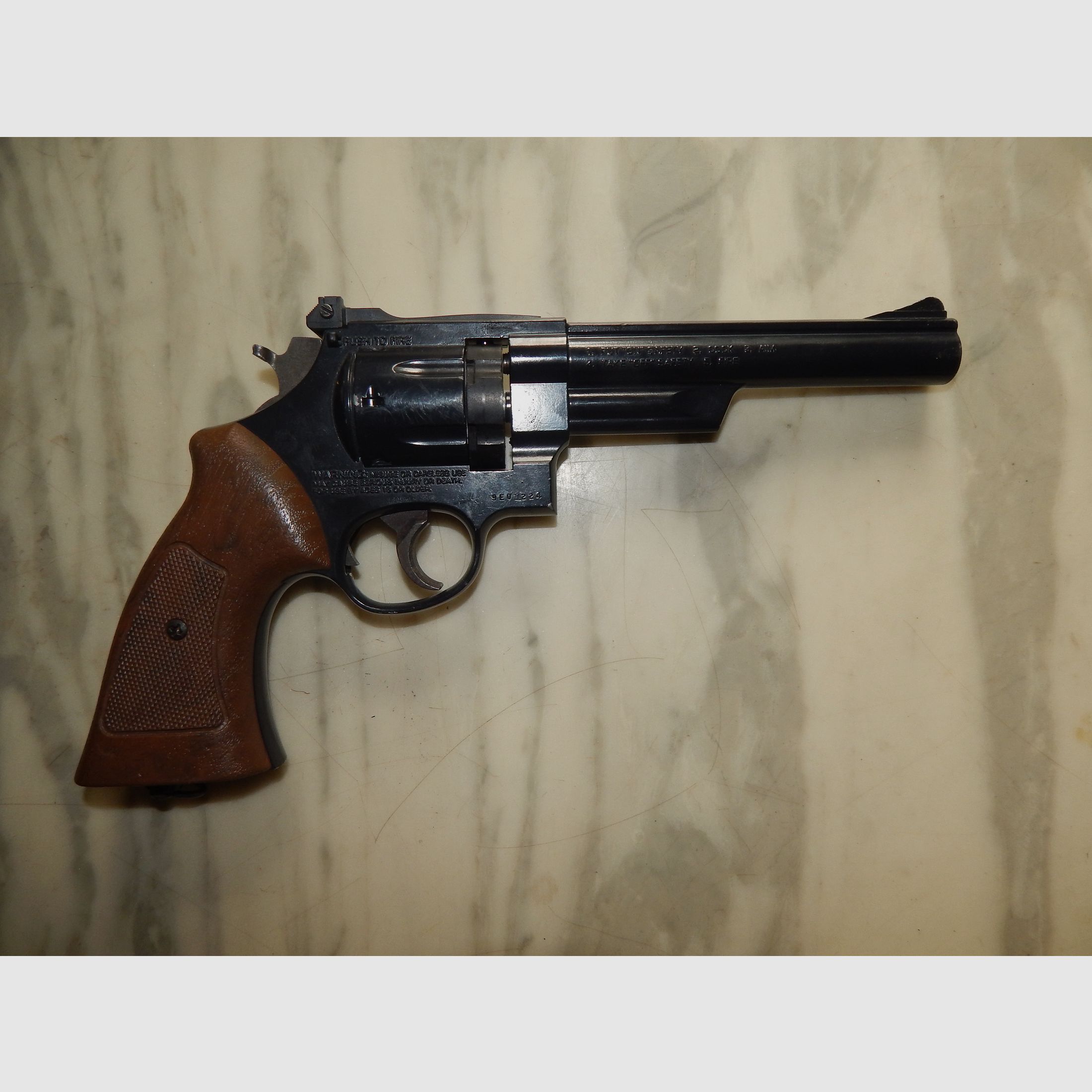 Daisy 44 Co2 Revolver / vintage