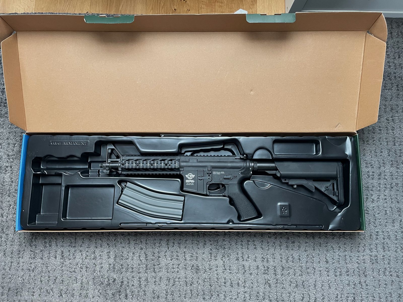cm16 Raider <0,5 j Airsoft Sturmgewehr