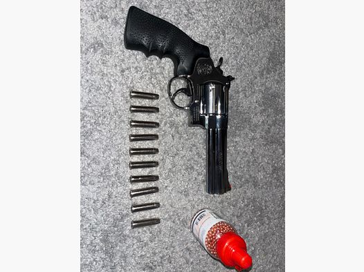 Revólver Smith & Wesson Modelo 629 Clásico 5“