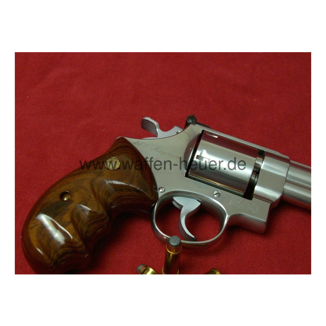Smith & Wesson	 627 Target Champion