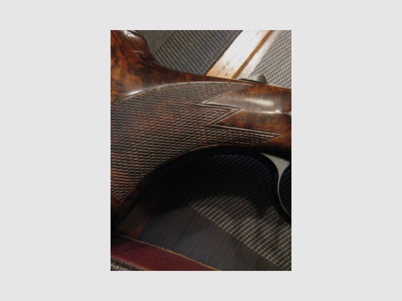 Droomachtige Blaser Black-Custom K95 met droomstock HK 9/10 in caliber .308 Winchester incl. LEICA Fortis 1,8-12x42i red dot sight L-4A (zoals ZEISS 60) en incl. 60 schoten RWS DK 10,7 gram