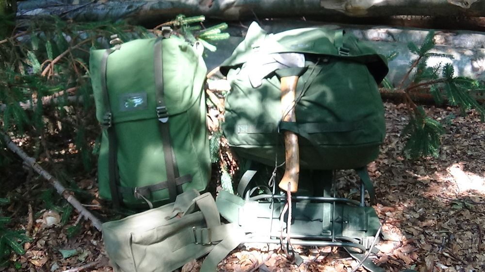 Lastenkraxe der schwedischen Armee ein Low Buget Rucksack