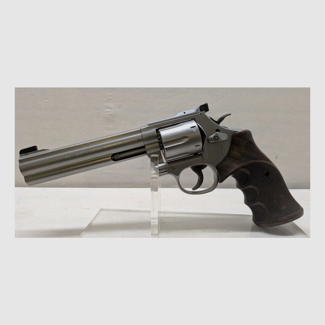 Smith & Wesson 686 Target Champion