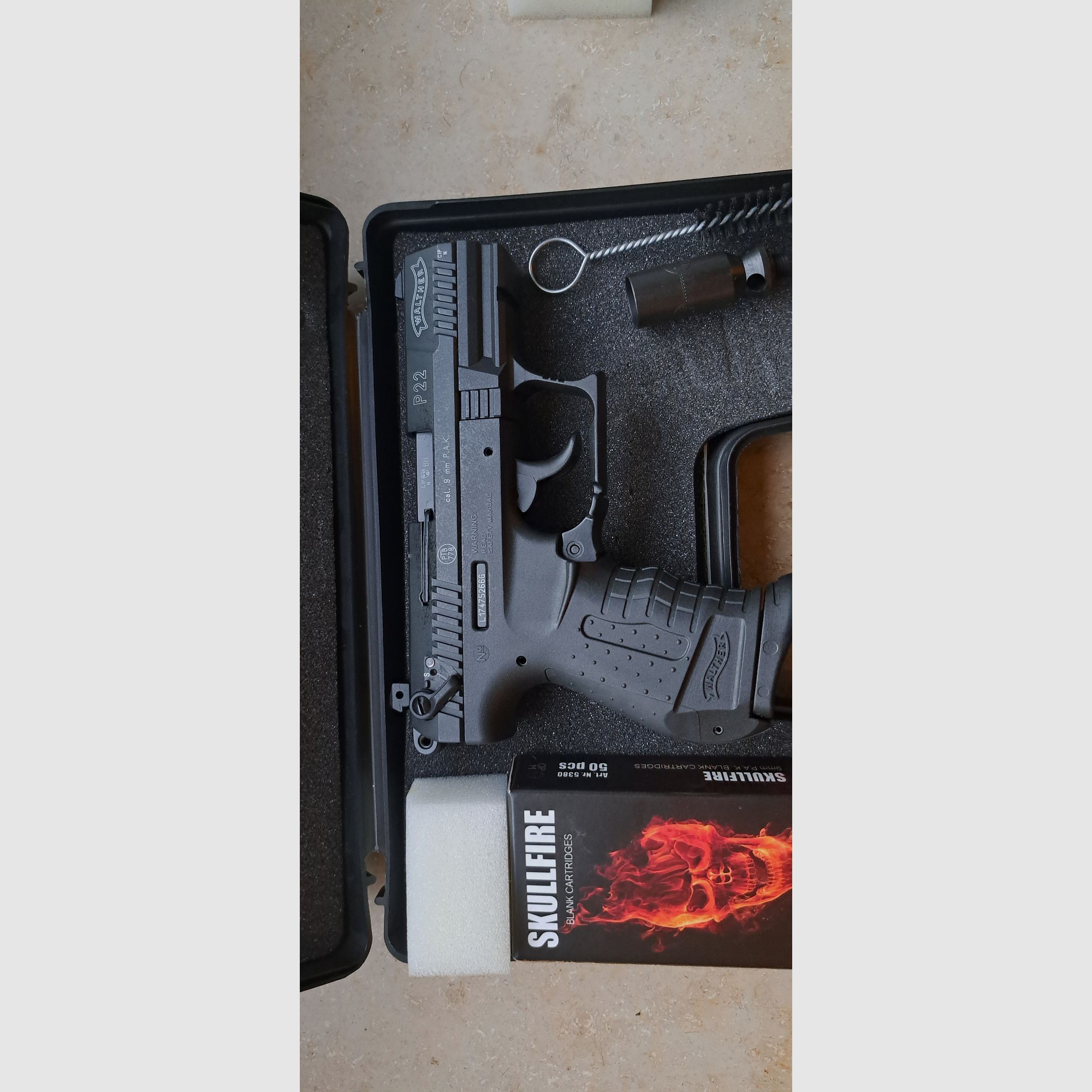 Walther P22 9mm P.A.K. Neu.