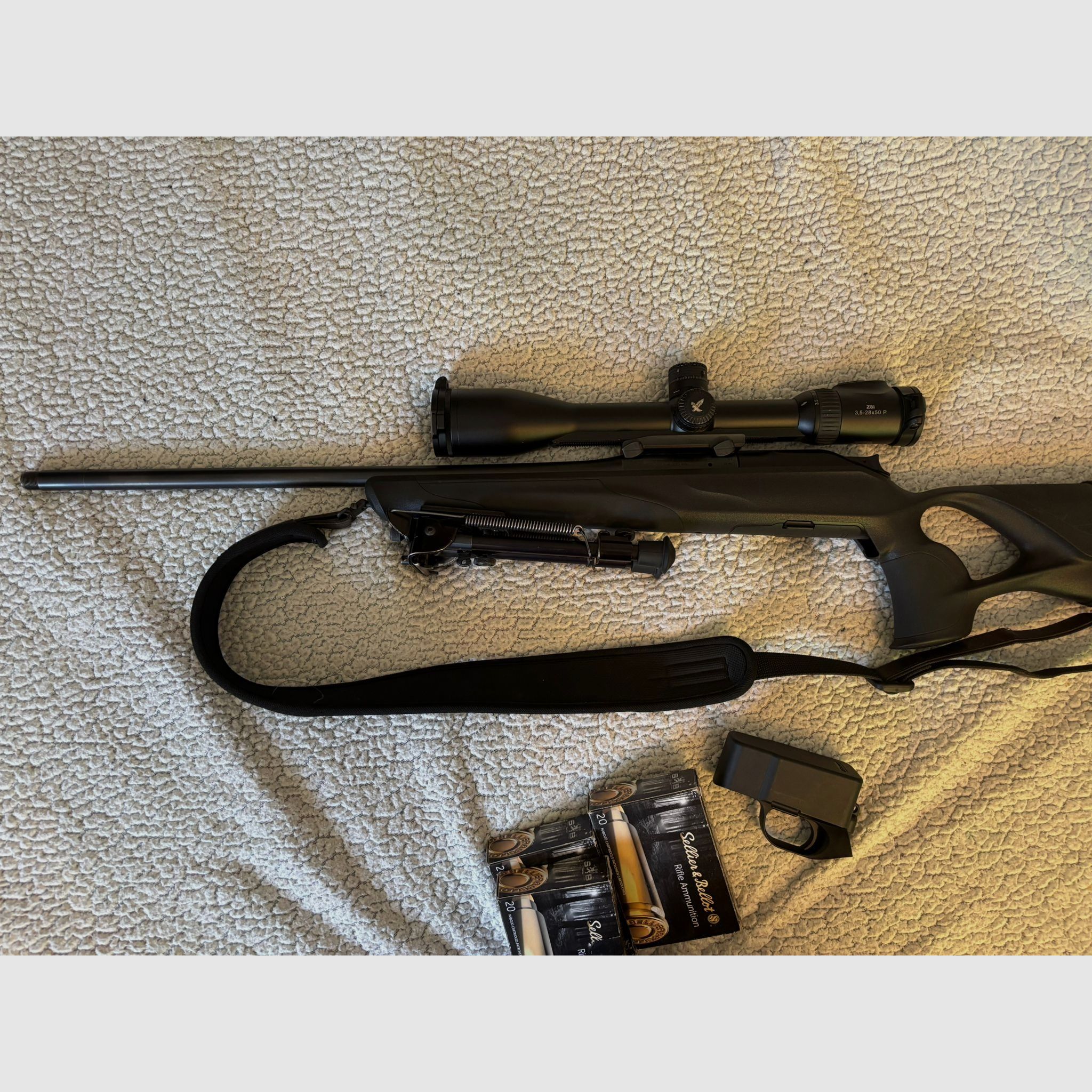 Blaser R8 État comme neuf avec beaucoup d'accessoires (sans lunette de visée !!)