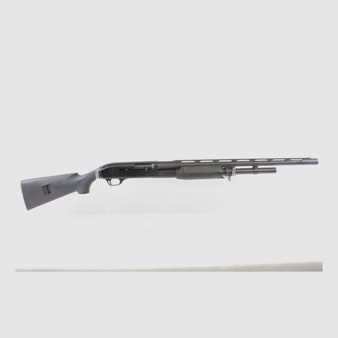 Escopeta semiautomática Benelli M3 - 12/76