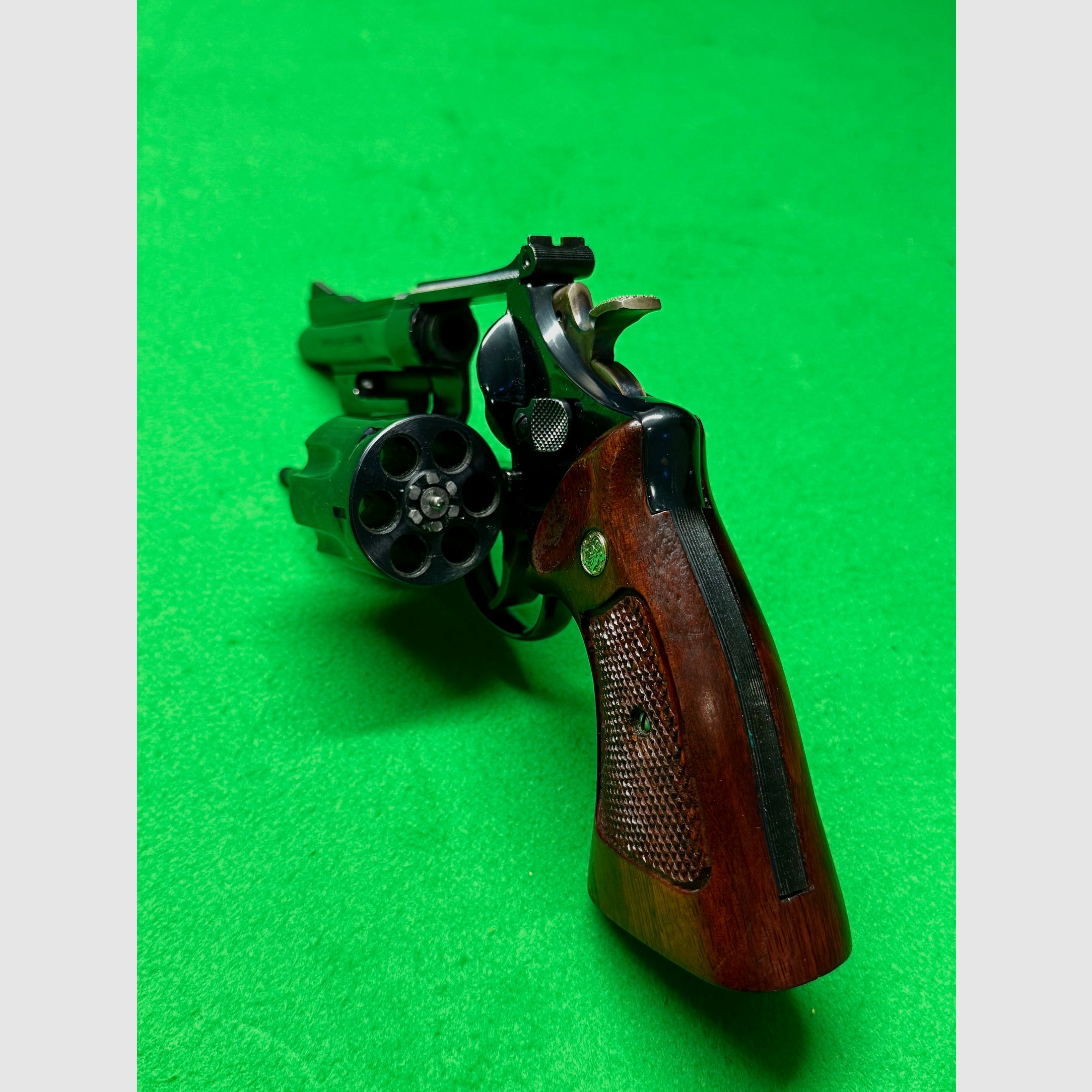 Smith & Wesson 27-2 - Kaliber .357 Mag