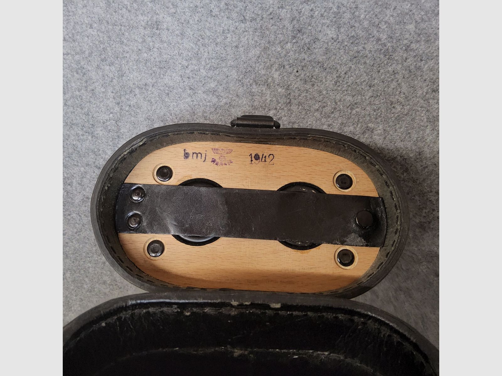 Hensold 10x50, Bild 2 von 6