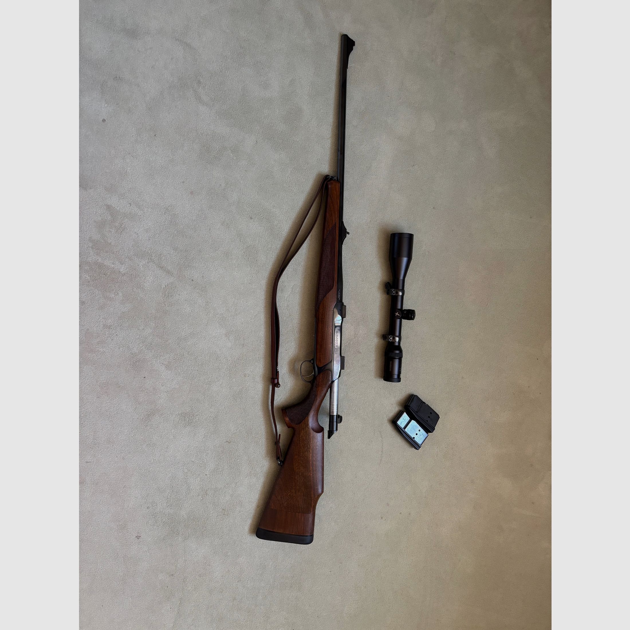 Sauer 202 in het kaliber .300 Winchester Magnum met Swarovski richtkijker