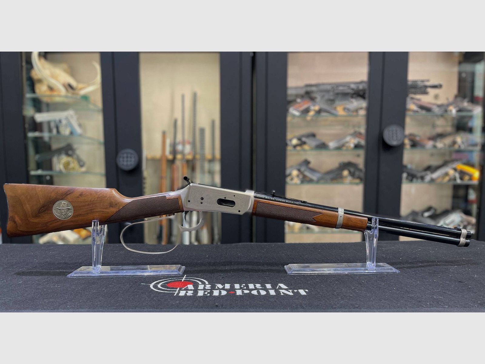 Winchester Mod. 94 Commemoratif John Wayne, image 20 sur 36