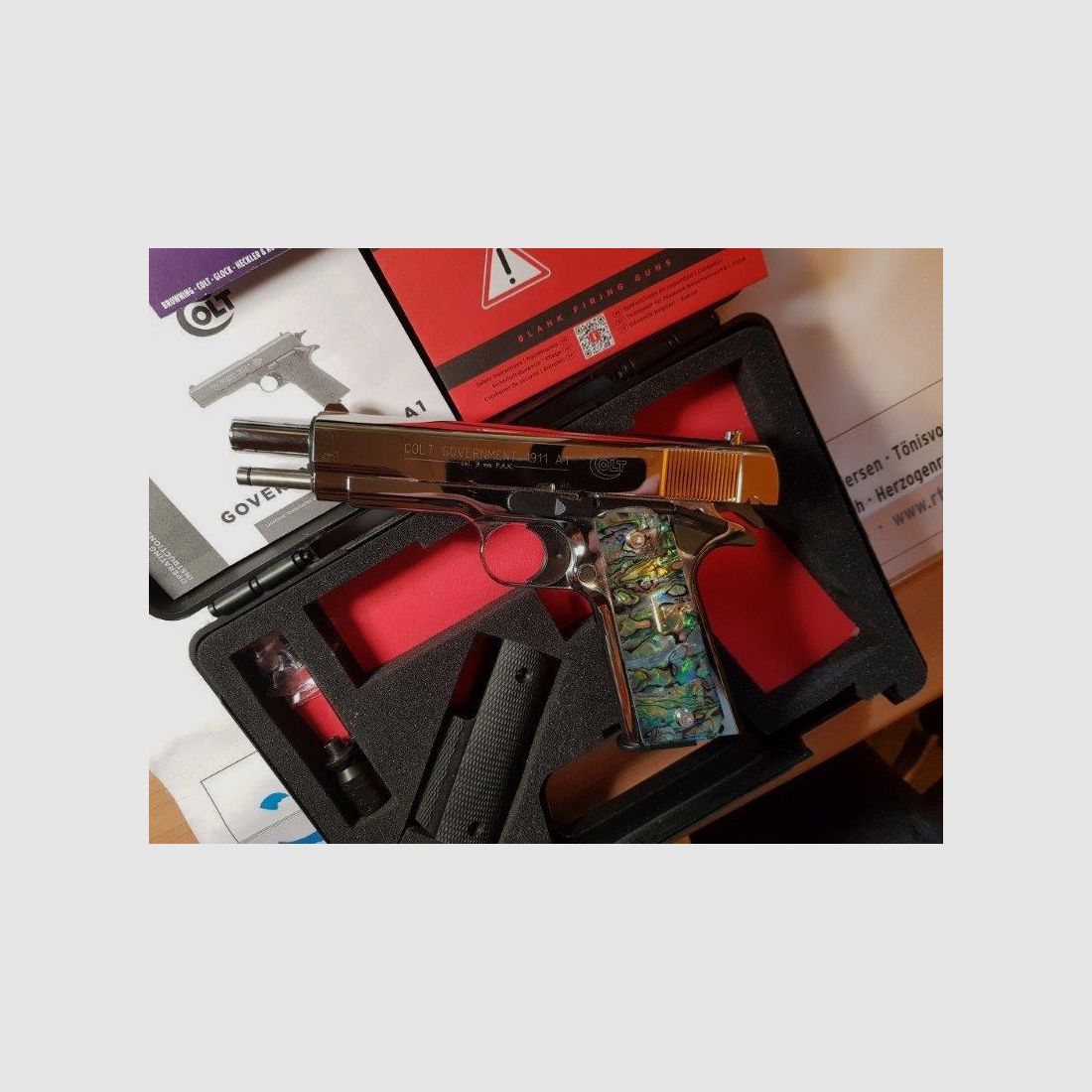 Colt 1911 Chrom, neu, unbeschossen, lange Federführung, Sammlerstück. VB  Preis !