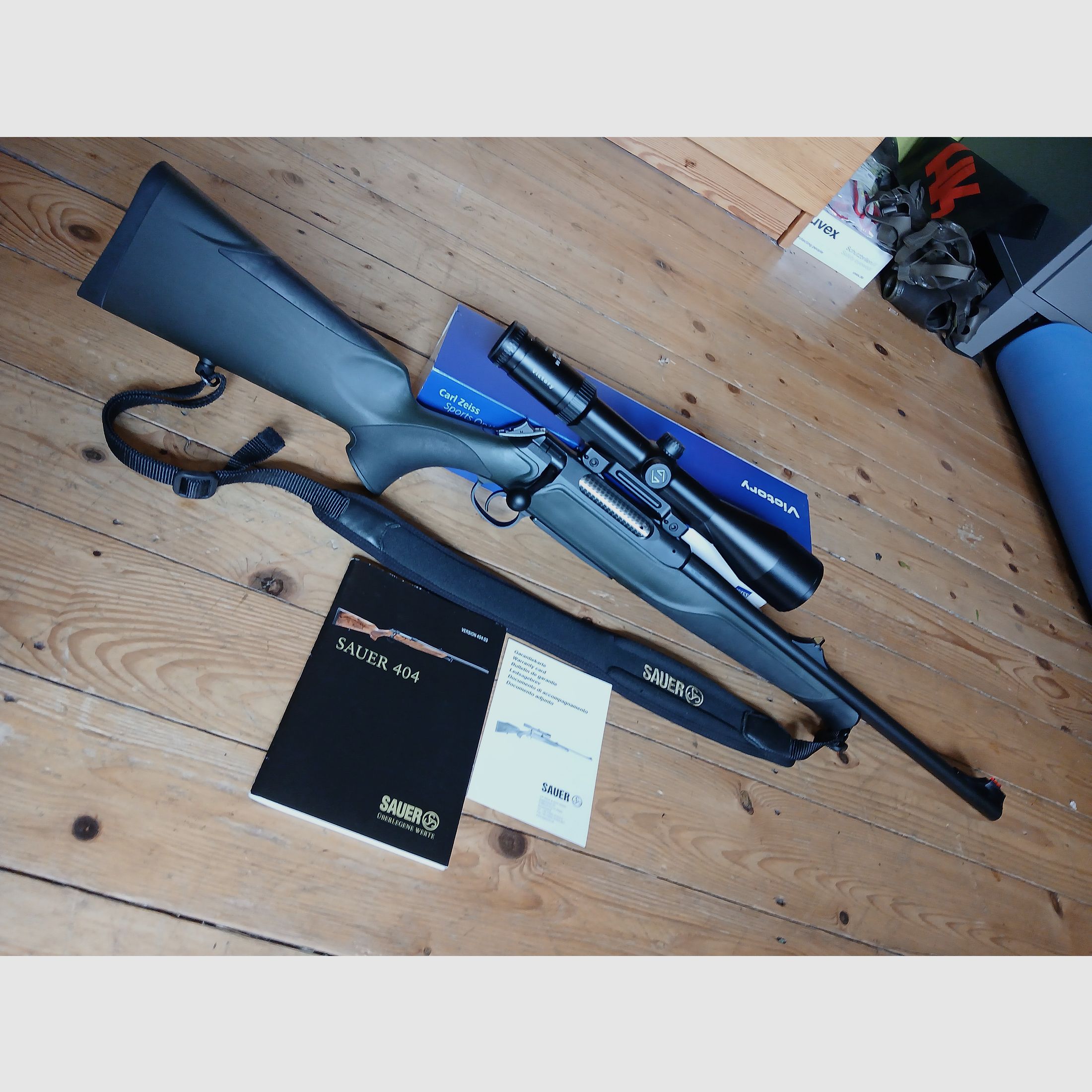 Sauer 404 Classic XT steel system, semi-barrel….