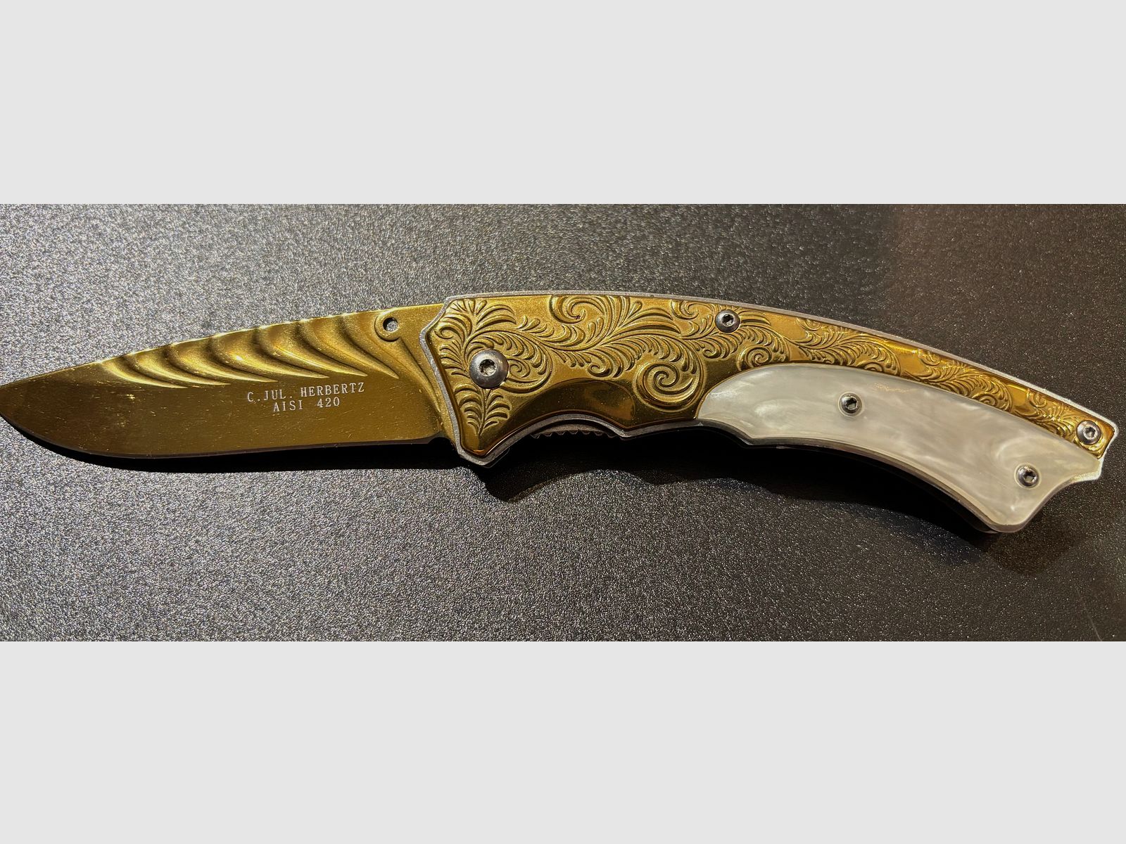 Herbertz Messer Vitrinenstück Neu!