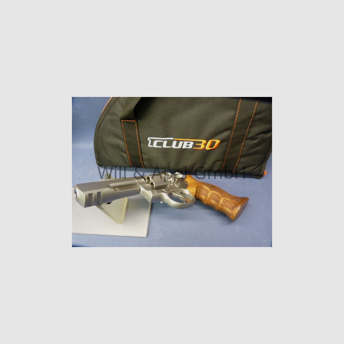 Weapons Will & Apel Club 30 RL range 4 inches