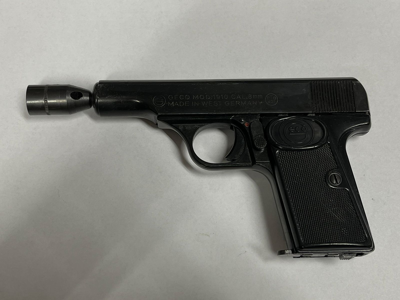 Heeft iemand een Geco mod 1910 schreckschuss