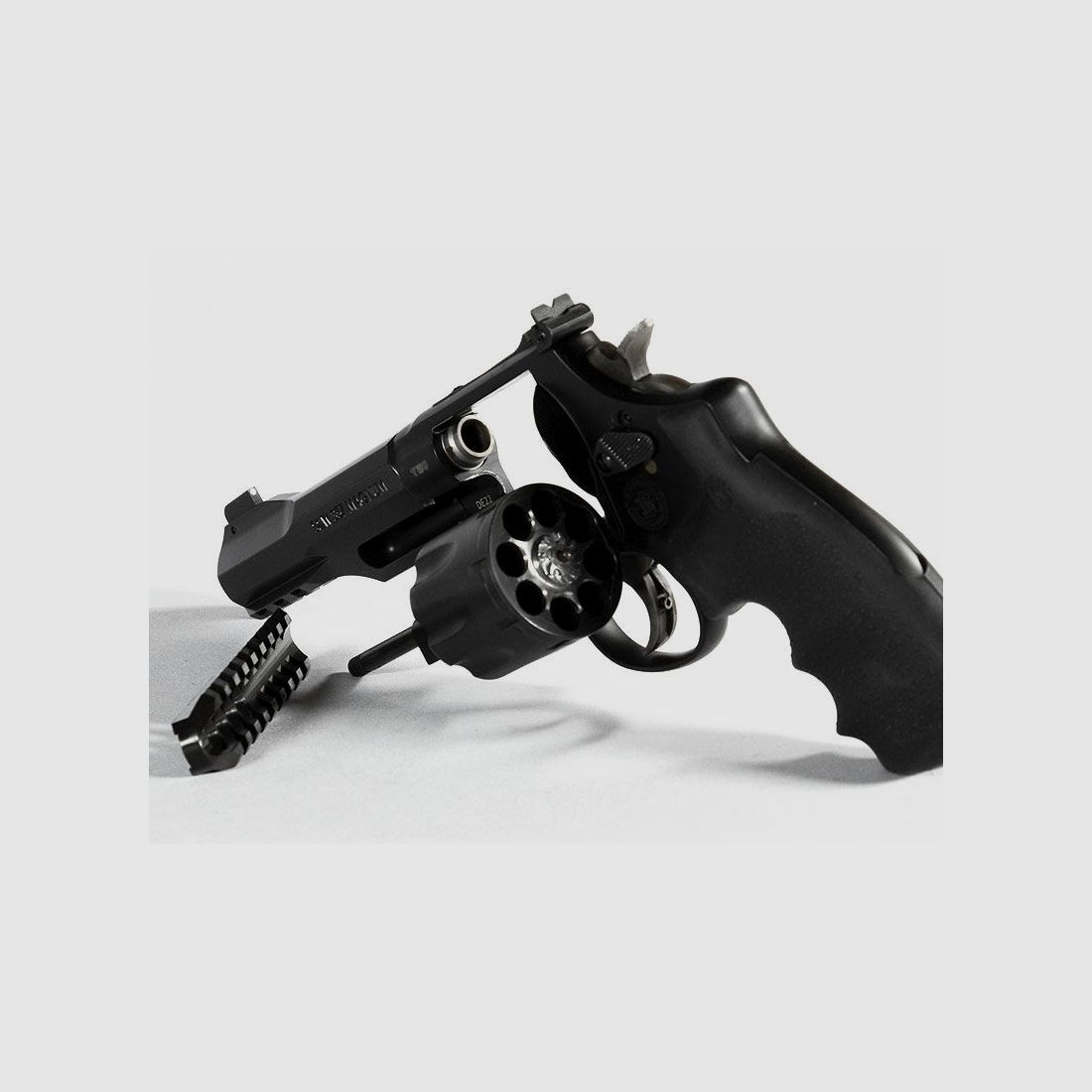 Smith & Wesson M&P R8, 5"-Lauf