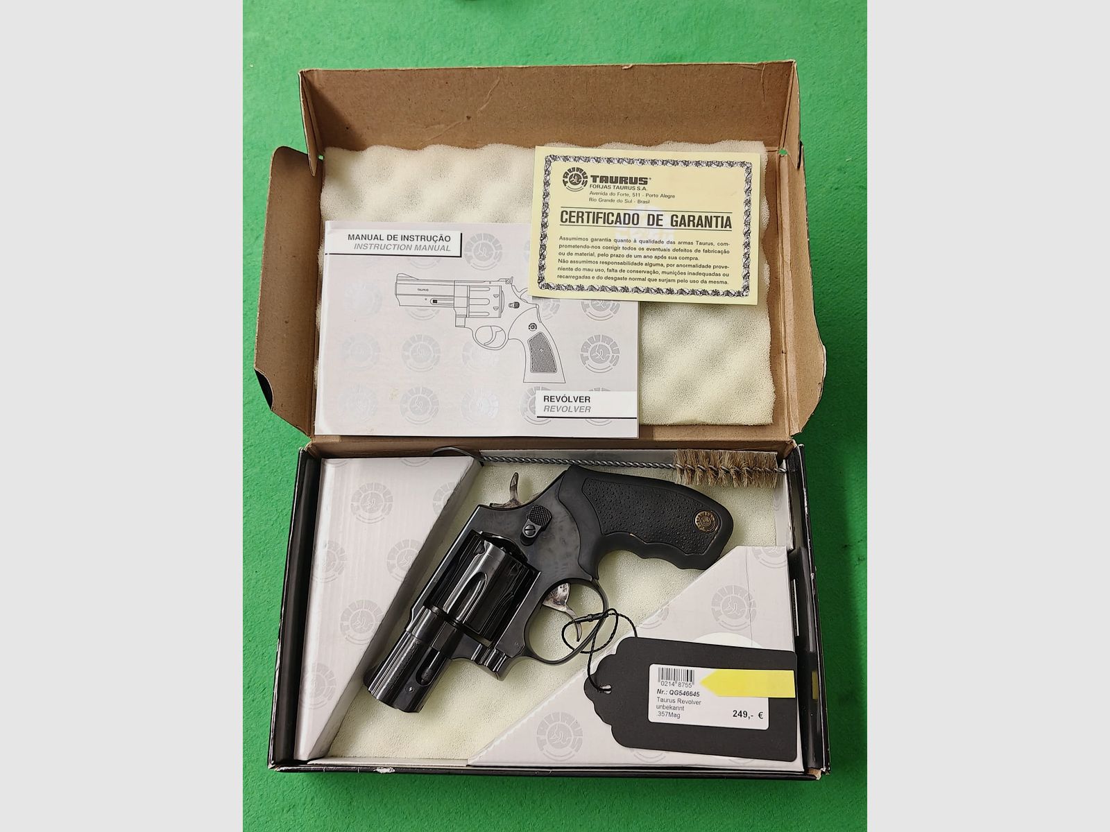 Taurus Revolver .357Mag in original packaging
