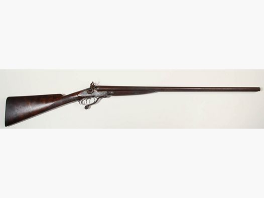 Fusil à deux canons vers 1880    Article 12909
